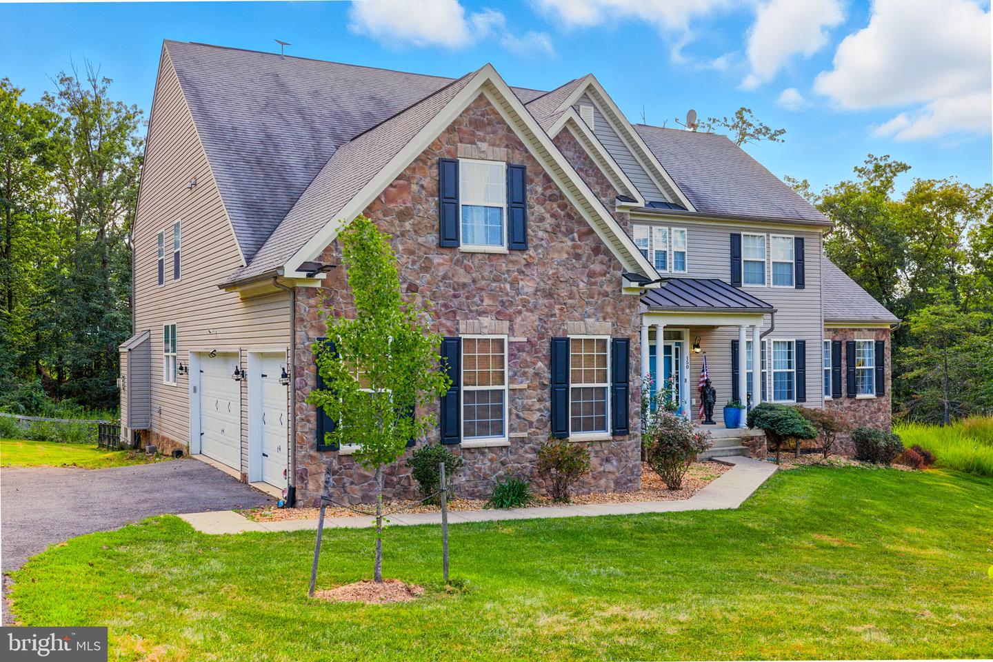 150 EWELL DR, WINCHESTER, Virginia 22602, 5 Bedrooms Bedrooms, ,5 BathroomsBathrooms,Residential,For sale,150 EWELL DR,VAFV2036588 MLS # VAFV2036588