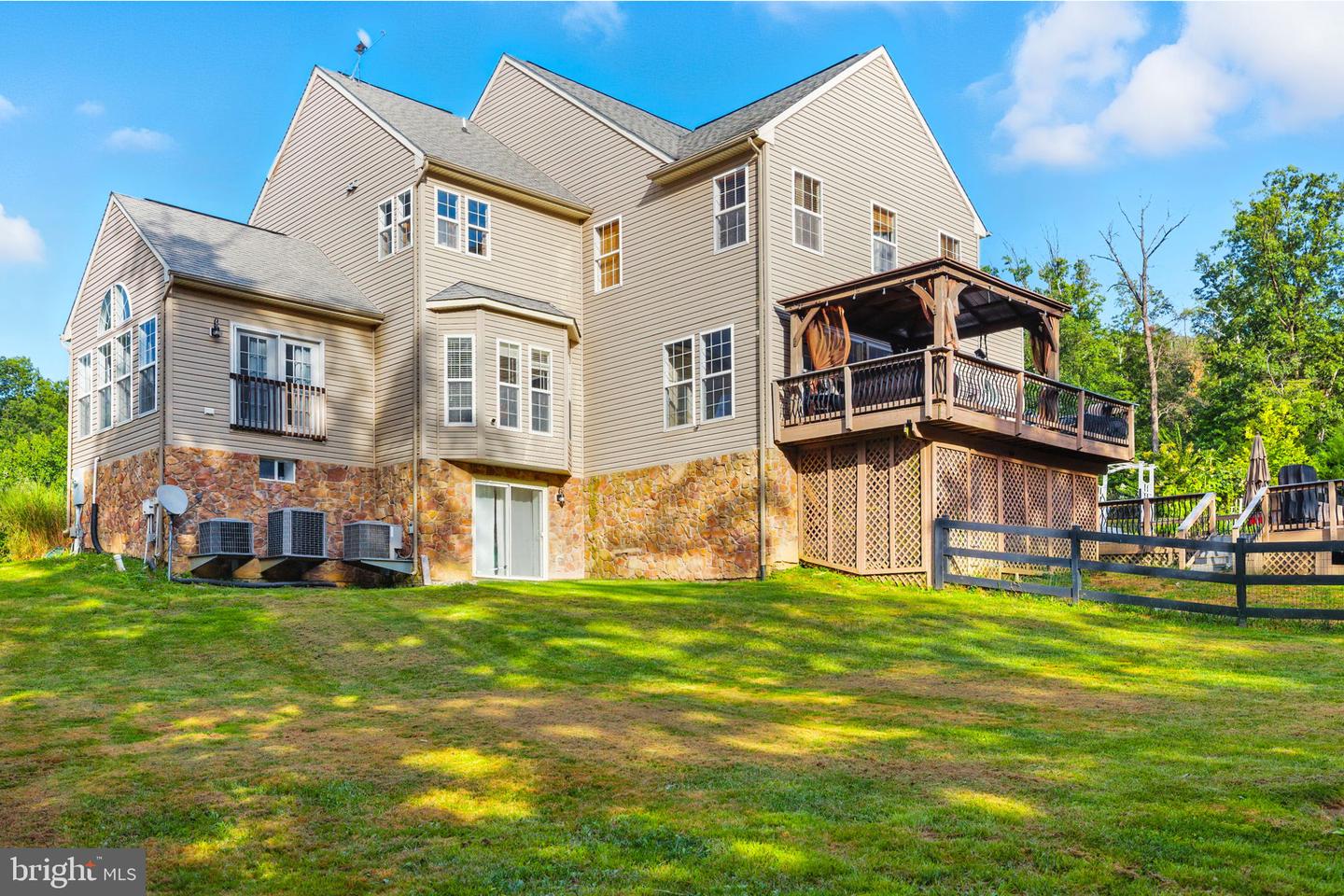150 EWELL DR, WINCHESTER, Virginia 22602, 5 Bedrooms Bedrooms, ,5 BathroomsBathrooms,Residential,For sale,150 EWELL DR,VAFV2036588 MLS # VAFV2036588