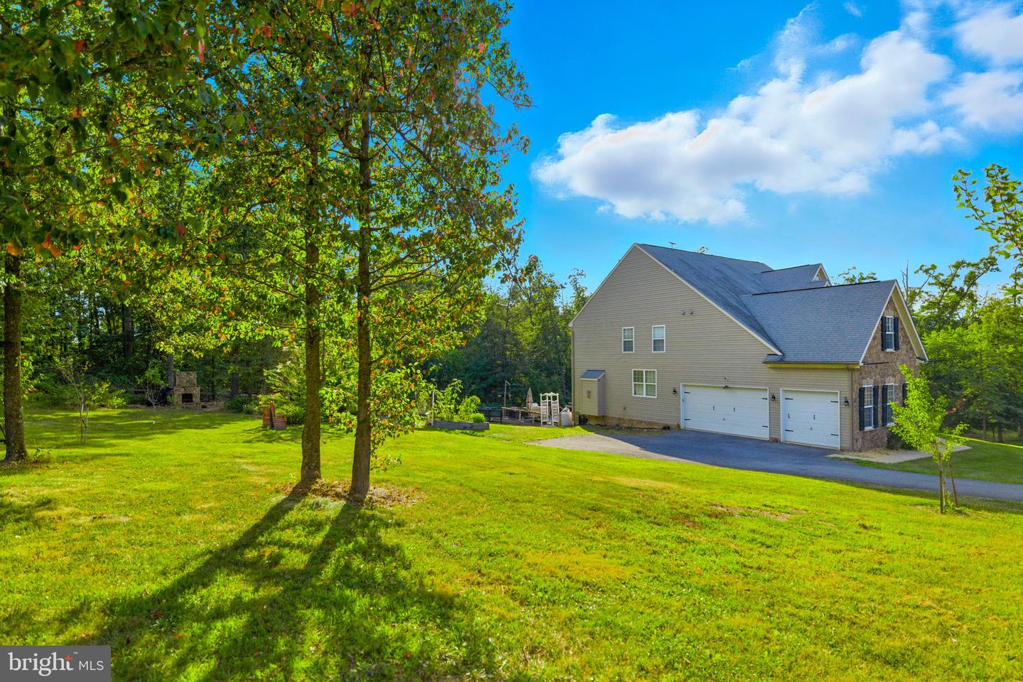 150 EWELL DR, WINCHESTER, Virginia 22602, 5 Bedrooms Bedrooms, ,5 BathroomsBathrooms,Residential,For sale,150 EWELL DR,VAFV2036588 MLS # VAFV2036588