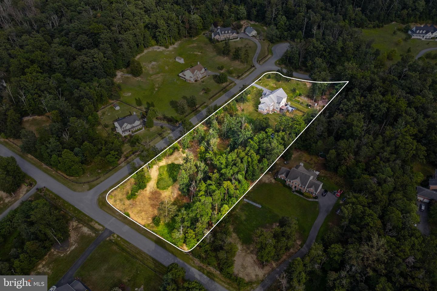 150 EWELL DR, WINCHESTER, Virginia 22602, 5 Bedrooms Bedrooms, ,5 BathroomsBathrooms,Residential,For sale,150 EWELL DR,VAFV2036588 MLS # VAFV2036588