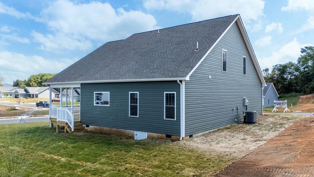 201 LANGLEY DR, WAYNESBORO, Virginia 22980, 3 Bedrooms Bedrooms, ,2 BathroomsBathrooms,Residential,201 LANGLEY DR,668713 MLS # 668713