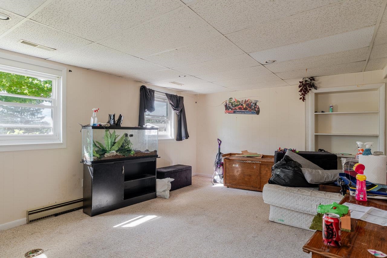 479 EAST AVE, BROADWAY, Virginia 22815, 3 Bedrooms Bedrooms, ,1 BathroomBathrooms,Residential,479 EAST AVE,668714 MLS # 668714