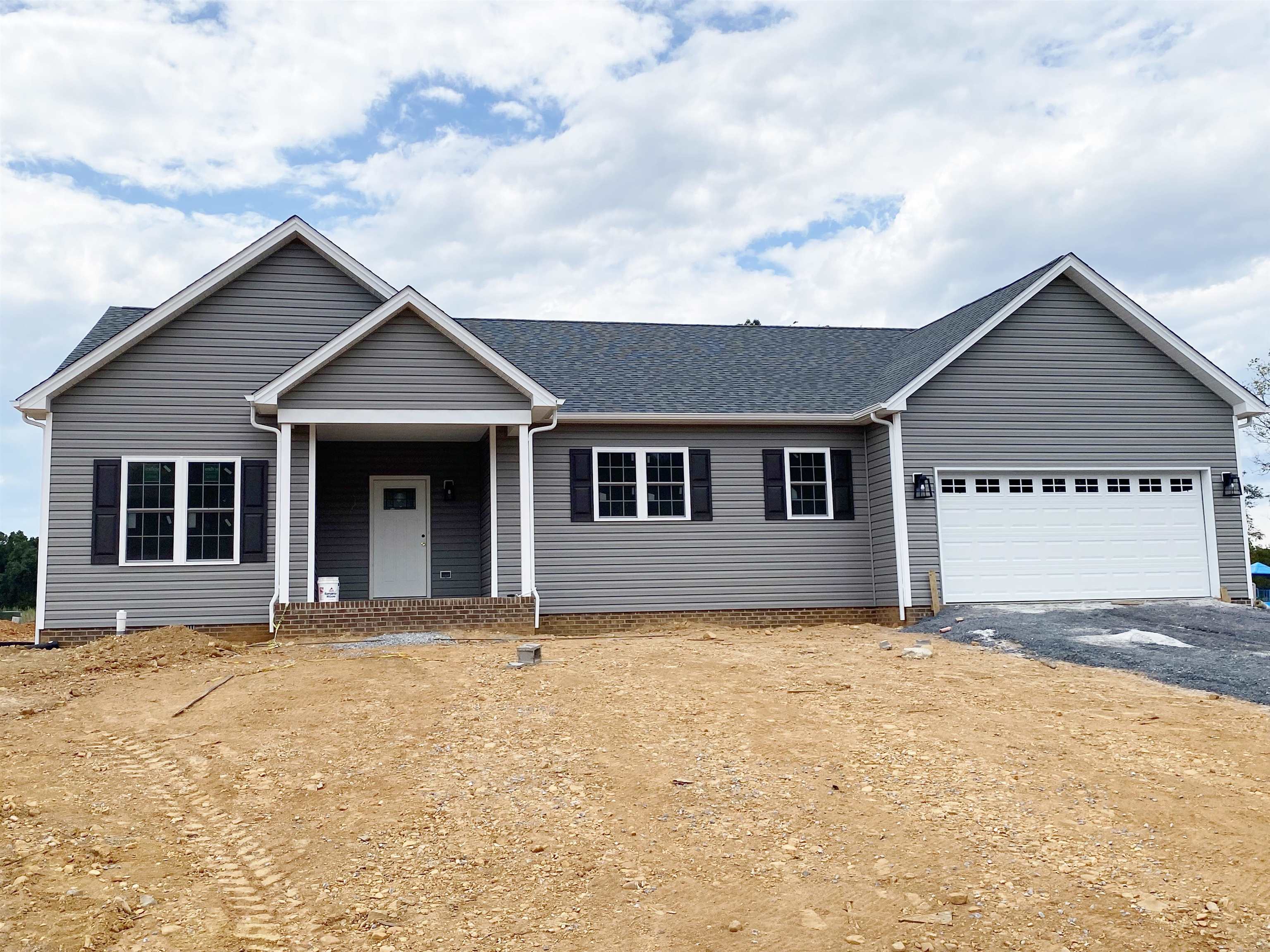 122 SPRING RIDGE DR, STUARTS DRAFT, Virginia 24477, 3 Bedrooms Bedrooms, ,2 BathroomsBathrooms,Residential,122 SPRING RIDGE DR,668715 MLS # 668715