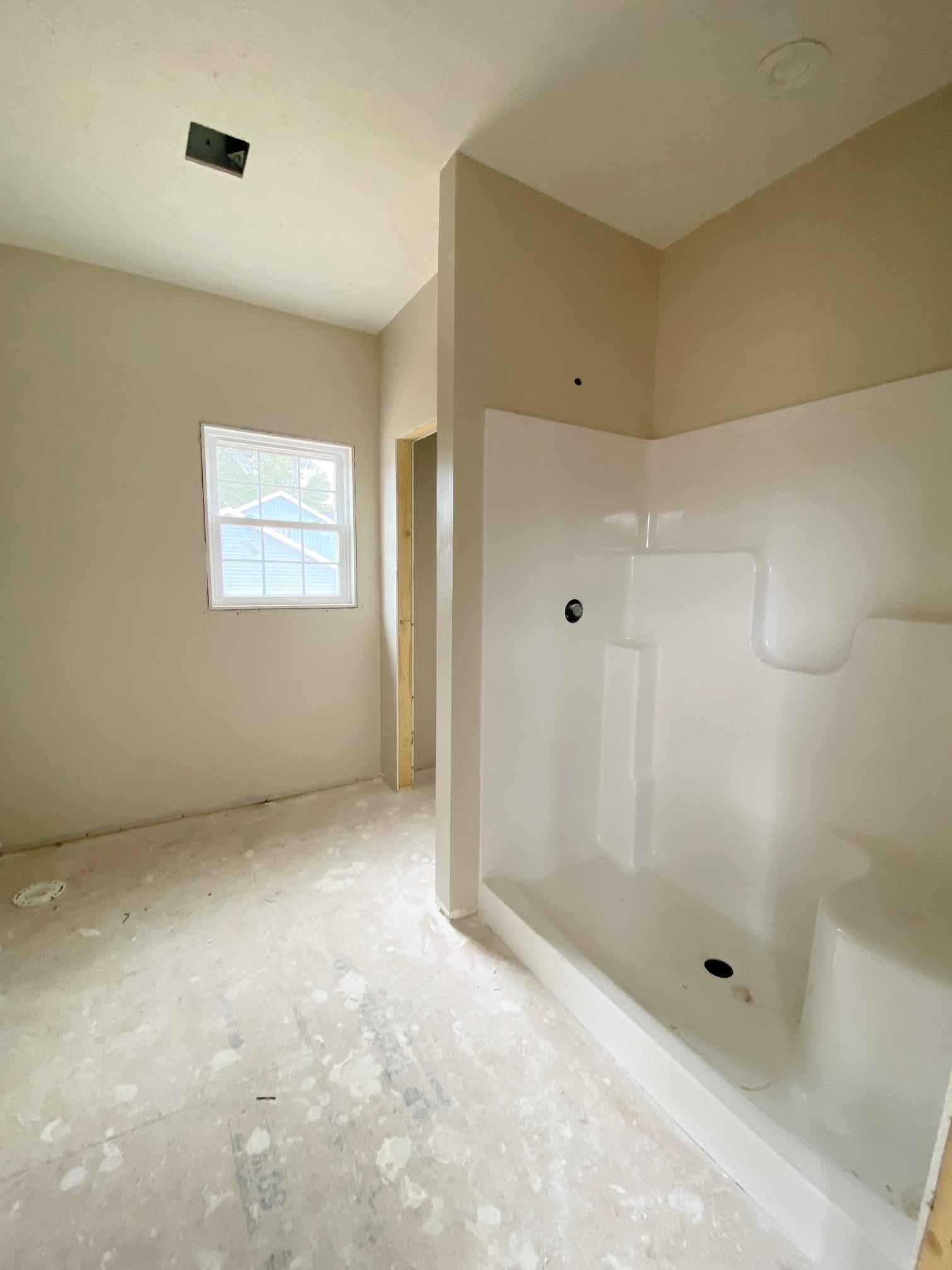 122 SPRING RIDGE DR, STUARTS DRAFT, Virginia 24477, 3 Bedrooms Bedrooms, ,2 BathroomsBathrooms,Residential,122 SPRING RIDGE DR,668715 MLS # 668715