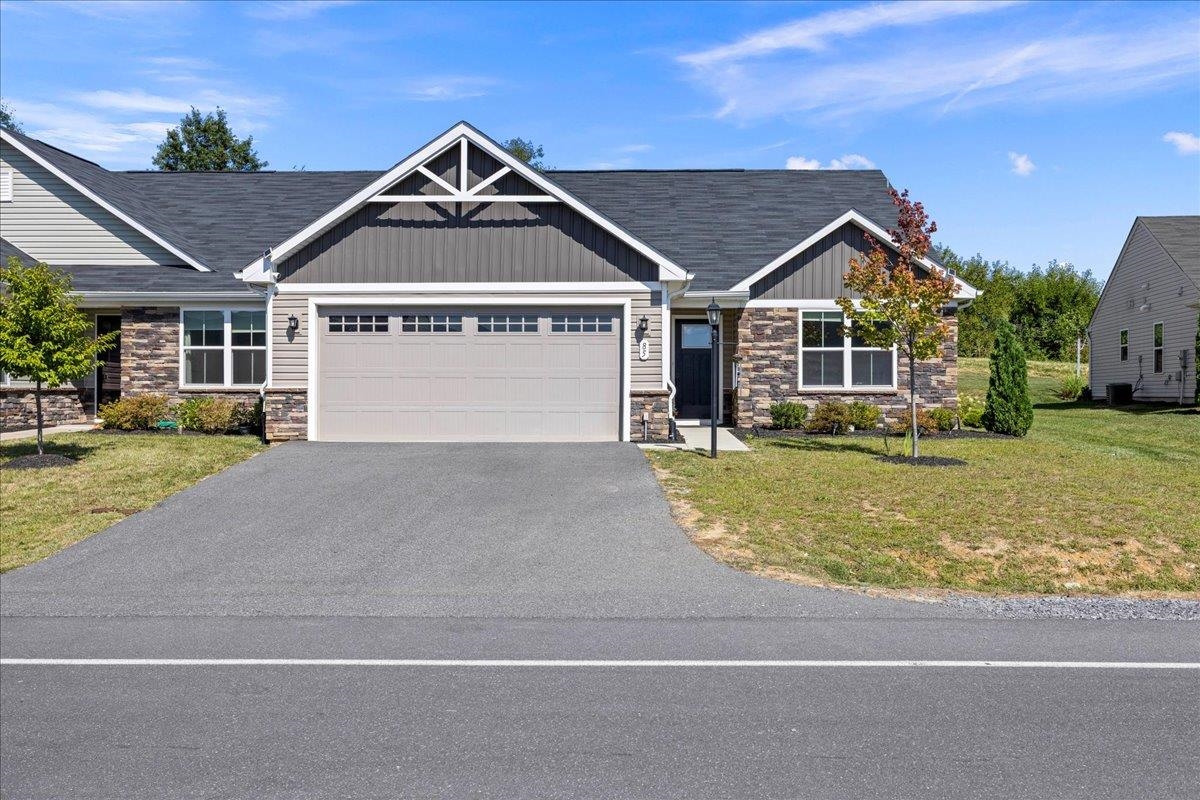 85 SOUTH PEAK DR, MCGAHEYSVILLE, Virginia 22840, 3 Bedrooms Bedrooms, ,2 BathroomsBathrooms,Residential,85 SOUTH PEAK DR,668717 MLS # 668717