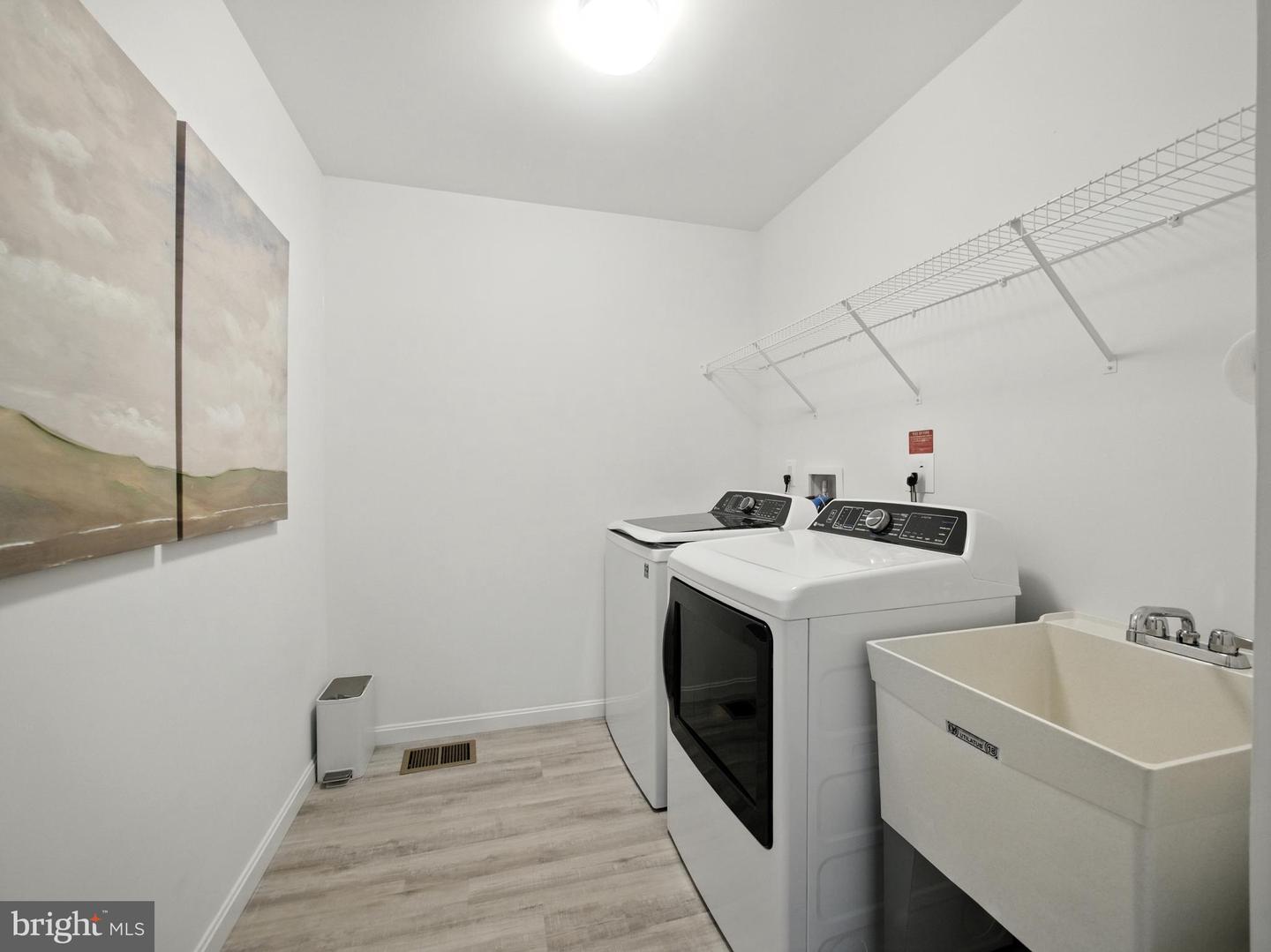 121 RAVEN OAKS DR, WINCHESTER, Virginia 22602, 4 Bedrooms Bedrooms, ,2 BathroomsBathrooms,Residential,For sale,121 RAVEN OAKS DR,VAFV2036610 MLS # VAFV2036610