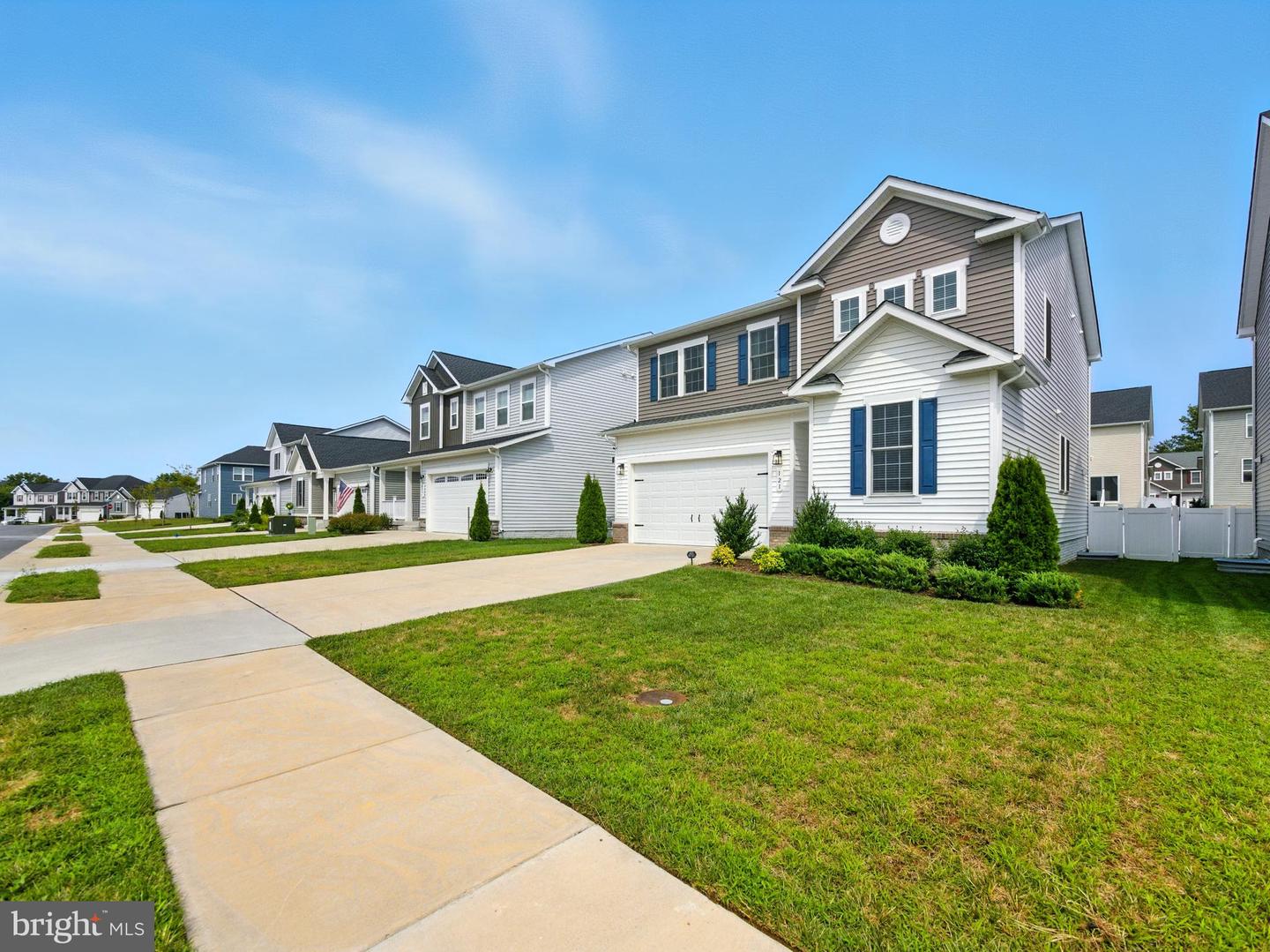 121 RAVEN OAKS DR, WINCHESTER, Virginia 22602, 4 Bedrooms Bedrooms, ,2 BathroomsBathrooms,Residential,For sale,121 RAVEN OAKS DR,VAFV2036610 MLS # VAFV2036610