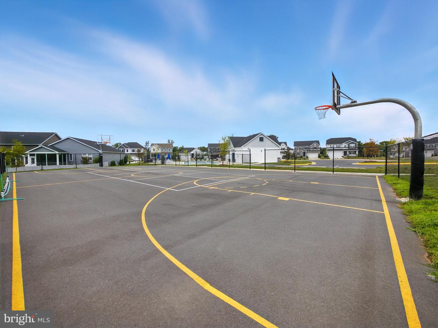 121 RAVEN OAKS DR, WINCHESTER, Virginia 22602, 4 Bedrooms Bedrooms, ,2 BathroomsBathrooms,Residential,For sale,121 RAVEN OAKS DR,VAFV2036610 MLS # VAFV2036610