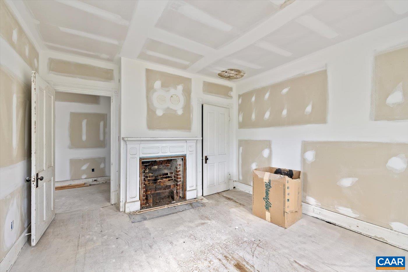 101 WEST ST, LOUISA, Virginia 23093, 4 Bedrooms Bedrooms, ,2 BathroomsBathrooms,Residential,101 WEST ST,668719 MLS # 668719