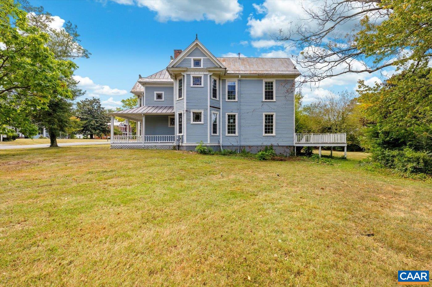 101 WEST ST, LOUISA, Virginia 23093, 4 Bedrooms Bedrooms, ,2 BathroomsBathrooms,Residential,101 WEST ST,668719 MLS # 668719