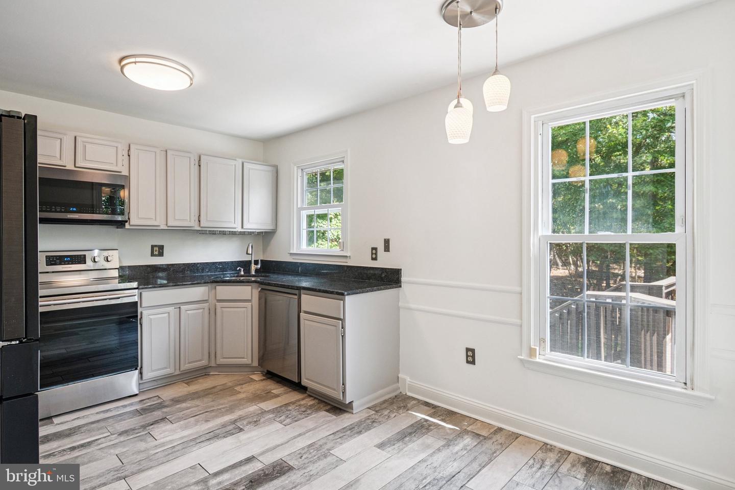 3220 KINROSS CIR, HERNDON, Virginia 20171, 3 Bedrooms Bedrooms, 13 Rooms Rooms,2 BathroomsBathrooms,Residential,For sale,3220 KINROSS CIR,VAFX2264862 MLS # VAFX2264862