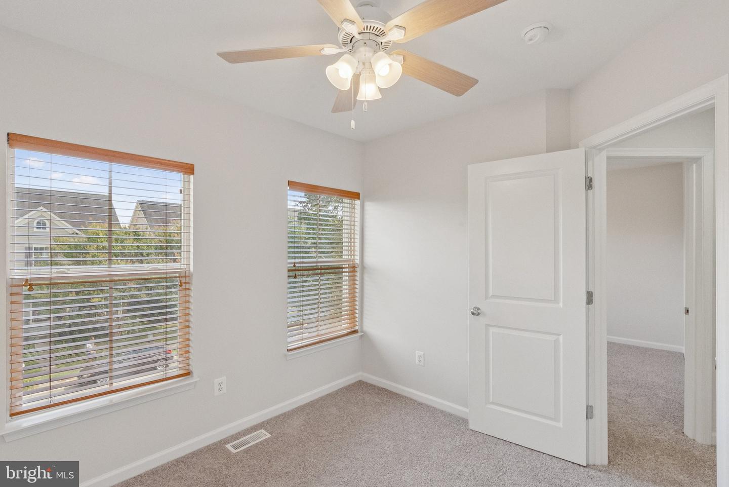 14300 BROADWINGED DR, GAINESVILLE, Virginia 20155, 3 Bedrooms Bedrooms, ,3 BathroomsBathrooms,Residential,For sale,14300 BROADWINGED DR,VAPW2103242 MLS # VAPW2103242