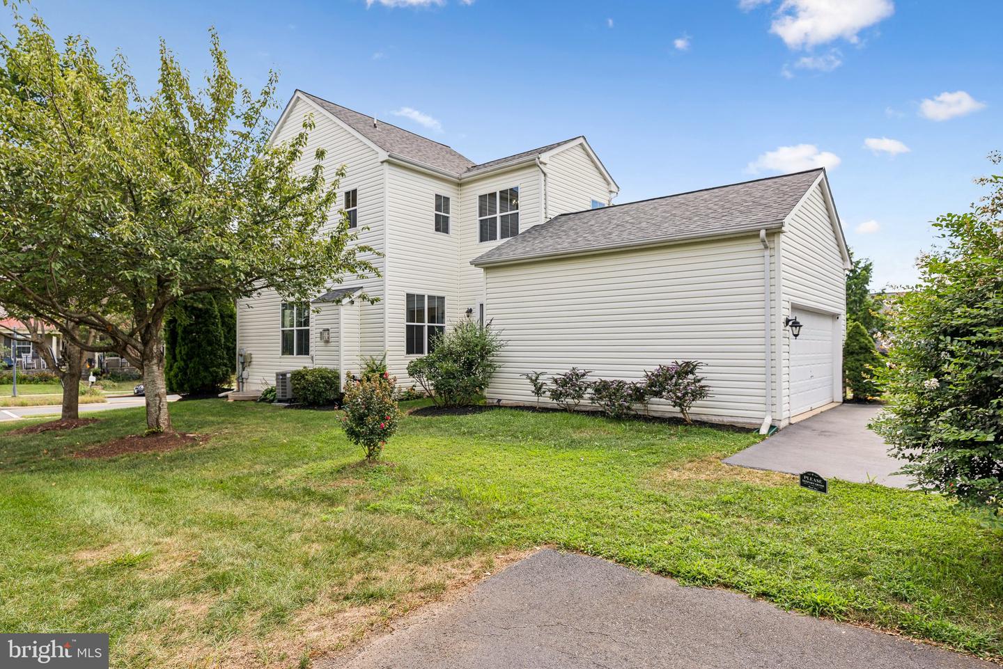 14300 BROADWINGED DR, GAINESVILLE, Virginia 20155, 3 Bedrooms Bedrooms, ,3 BathroomsBathrooms,Residential,For sale,14300 BROADWINGED DR,VAPW2103242 MLS # VAPW2103242