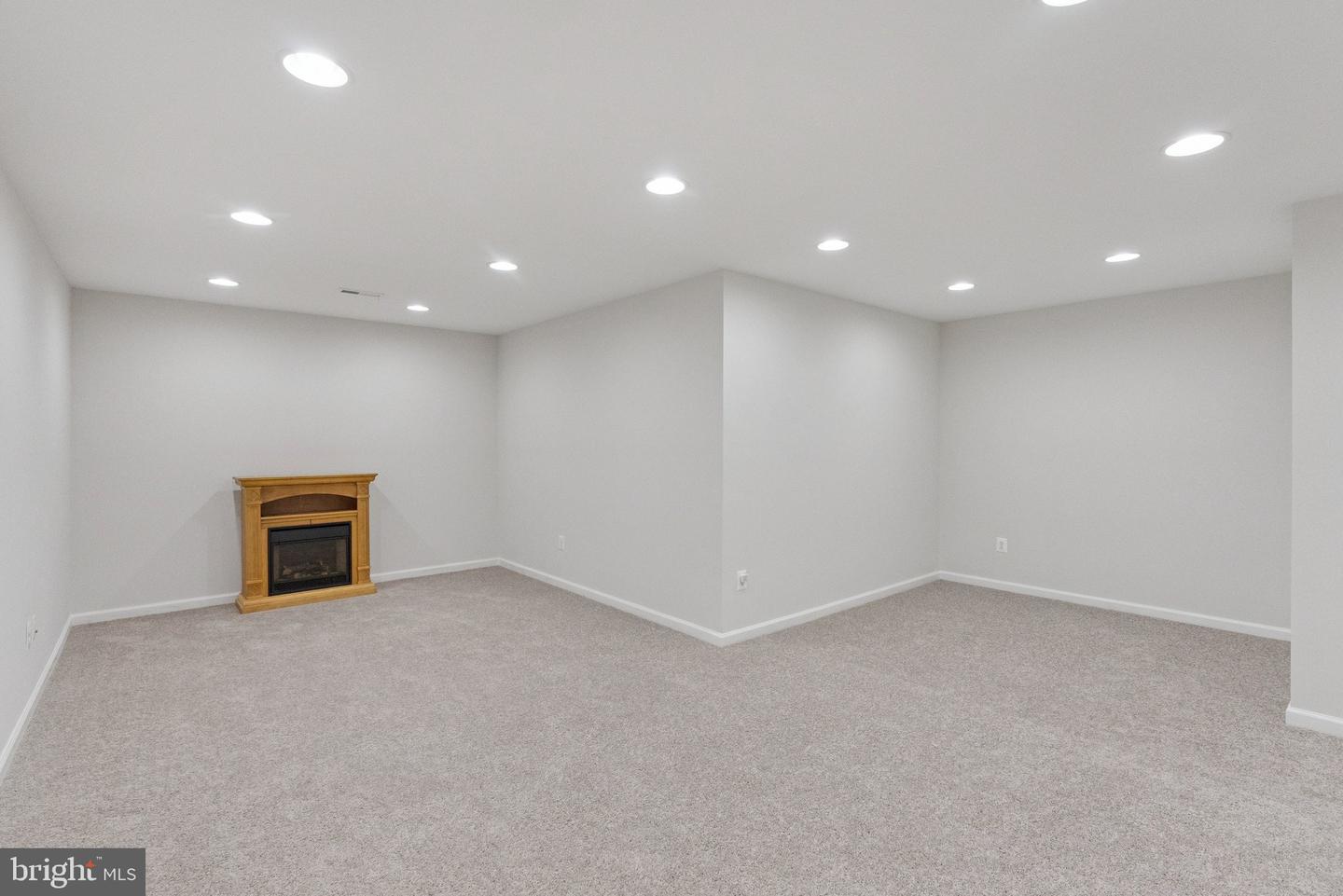 14300 BROADWINGED DR, GAINESVILLE, Virginia 20155, 3 Bedrooms Bedrooms, ,3 BathroomsBathrooms,Residential,For sale,14300 BROADWINGED DR,VAPW2103242 MLS # VAPW2103242