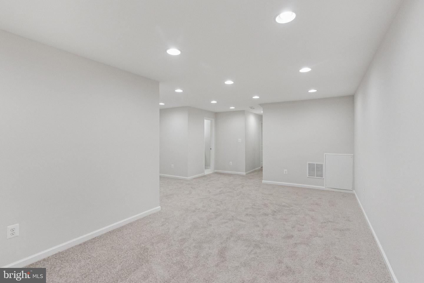 14300 BROADWINGED DR, GAINESVILLE, Virginia 20155, 3 Bedrooms Bedrooms, ,3 BathroomsBathrooms,Residential,For sale,14300 BROADWINGED DR,VAPW2103242 MLS # VAPW2103242