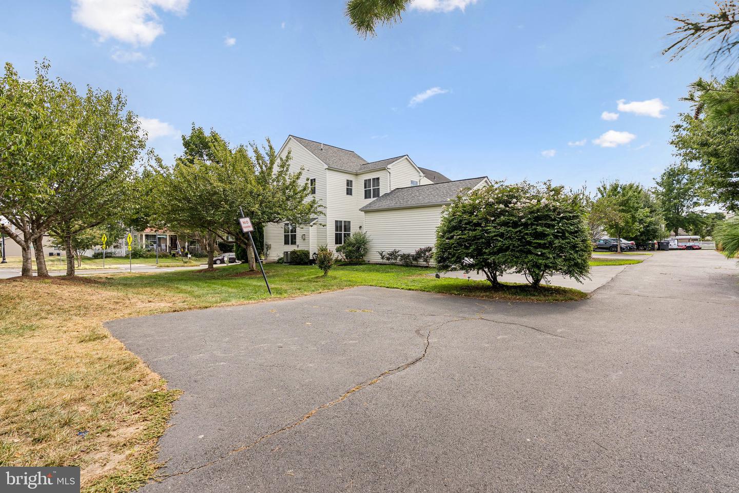 14300 BROADWINGED DR, GAINESVILLE, Virginia 20155, 3 Bedrooms Bedrooms, ,3 BathroomsBathrooms,Residential,For sale,14300 BROADWINGED DR,VAPW2103242 MLS # VAPW2103242