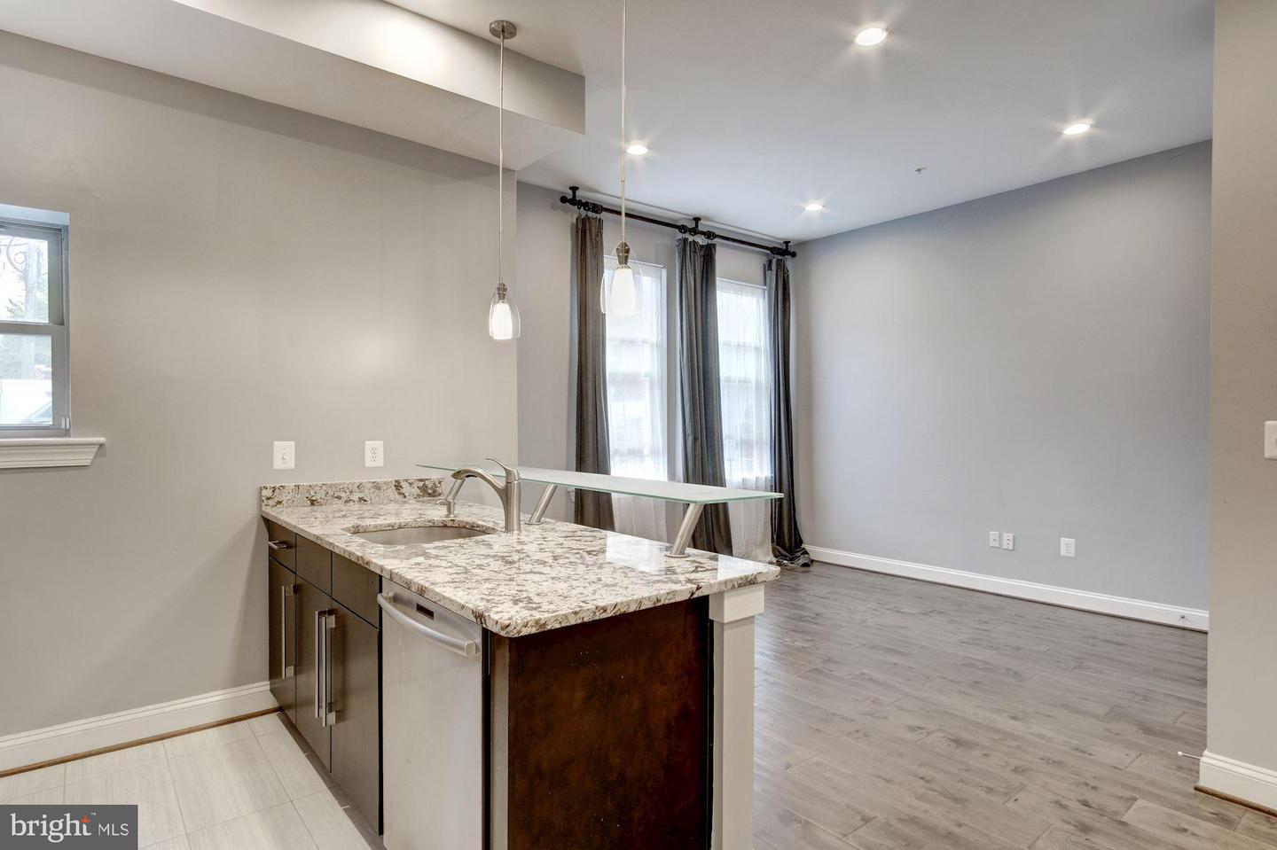 1333 EUCLID ST NW #202, WASHINGTON, District Of Columbia 20009, ,1 BathroomBathrooms,Residential,For sale,1333 EUCLID ST NW #202,DCDC2220306 MLS # DCDC2220306