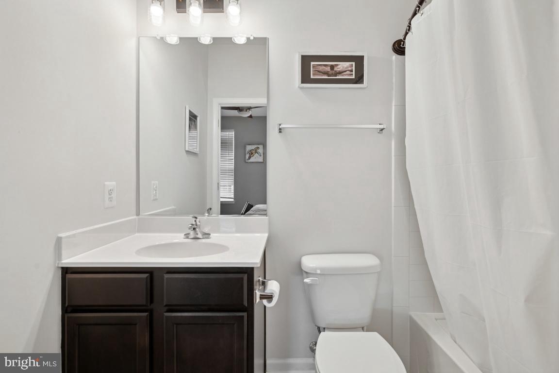 14132 AMYS MEADOW CT, LEESBURG, Virginia 20176, 7 Bedrooms Bedrooms, ,6 BathroomsBathrooms,Residential,For sale,14132 AMYS MEADOW CT,VALO2106156 MLS # VALO2106156