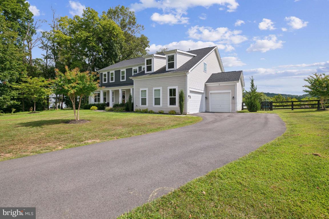14132 AMYS MEADOW CT, LEESBURG, Virginia 20176, 7 Bedrooms Bedrooms, ,6 BathroomsBathrooms,Residential,For sale,14132 AMYS MEADOW CT,VALO2106156 MLS # VALO2106156