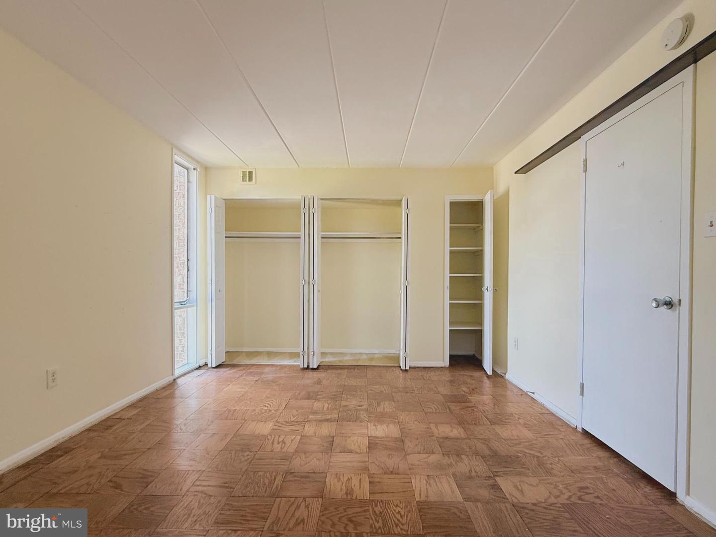 2624 WAGON DR #304, ALEXANDRIA, Virginia 22303, 1 Bedroom Bedrooms, ,1 BathroomBathrooms,Residential,For sale,2624 WAGON DR #304,VAFX2265048 MLS # VAFX2265048