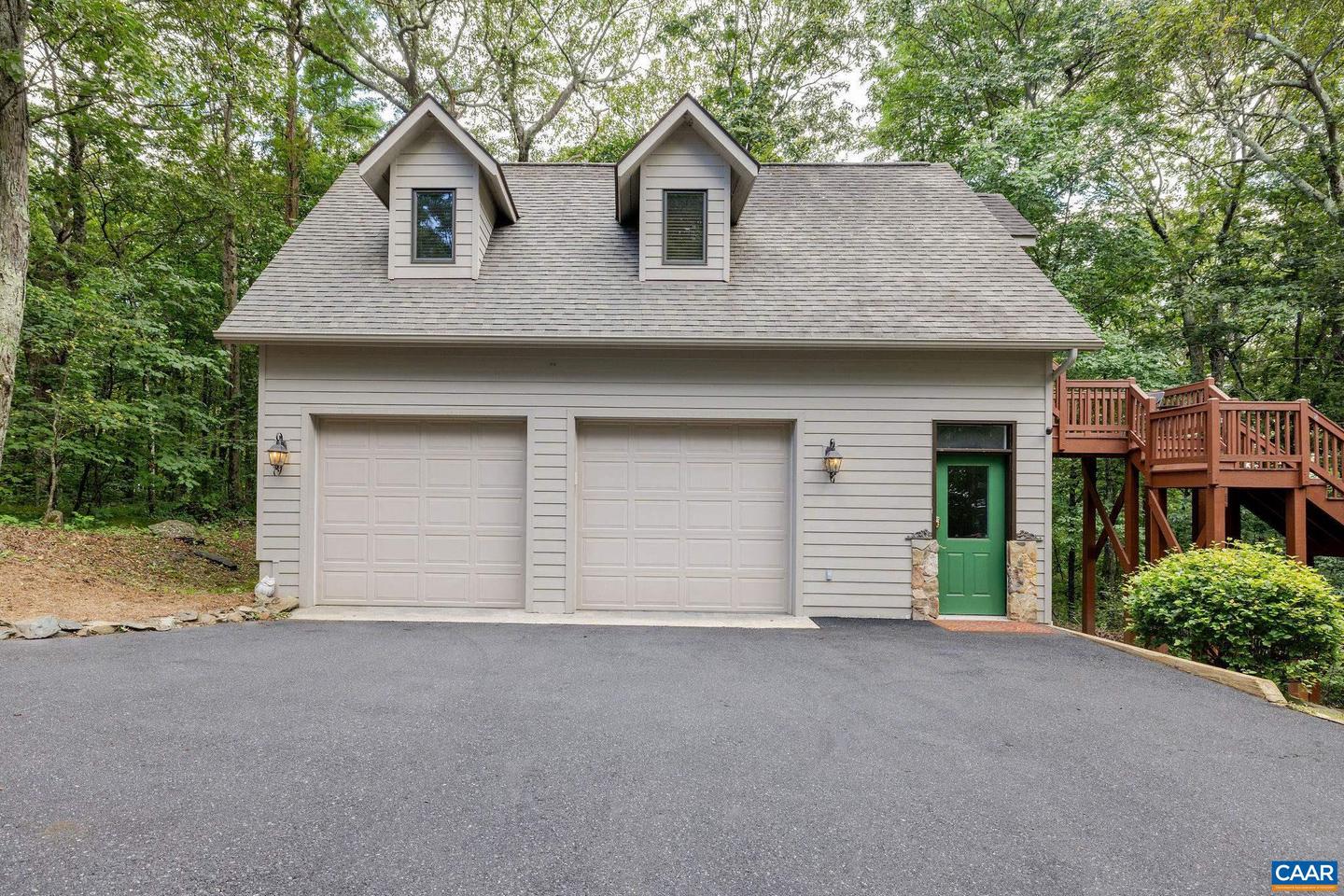 76 CRAB ORCHARD LN, WINTERGREEN RESORT, Virginia 22967, 5 Bedrooms Bedrooms, ,4 BathroomsBathrooms,Residential,For sale,76 CRAB ORCHARD LN,668599 MLS # 668599