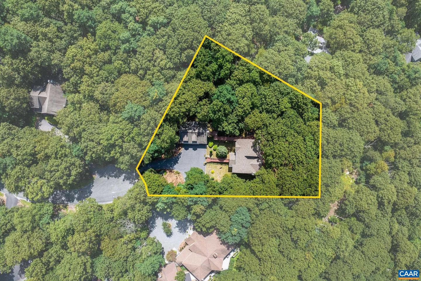 76 CRAB ORCHARD LN, WINTERGREEN RESORT, Virginia 22967, 5 Bedrooms Bedrooms, ,4 BathroomsBathrooms,Residential,For sale,76 CRAB ORCHARD LN,668599 MLS # 668599