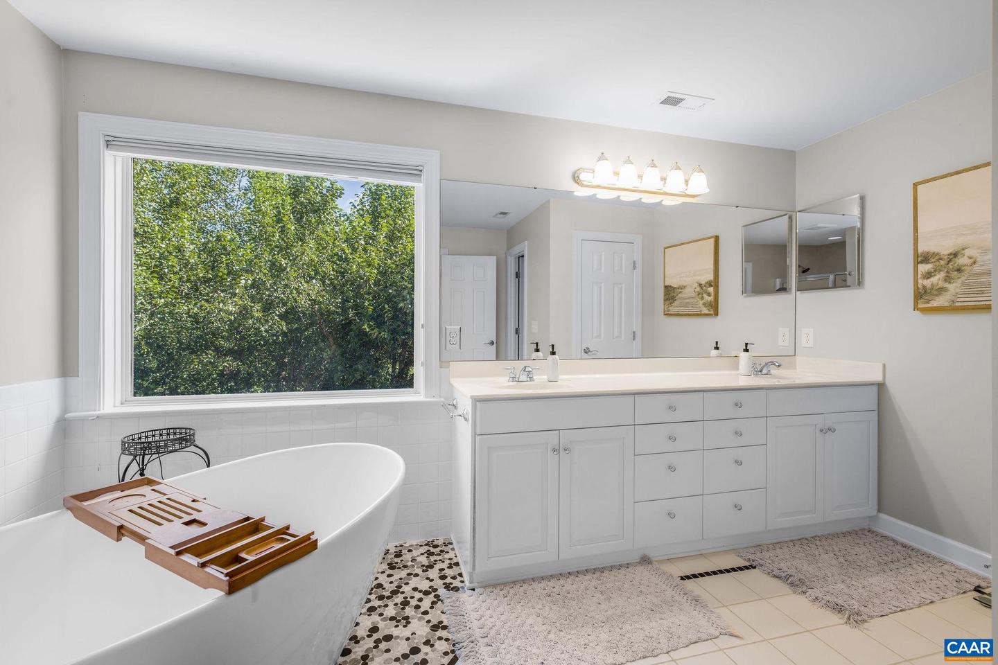 1311 STILL MEADOW AVE, CHARLOTTESVILLE, Virginia 22901, 5 Bedrooms Bedrooms, ,3 BathroomsBathrooms,Residential,For sale,1311 STILL MEADOW AVE,668597 MLS # 668597