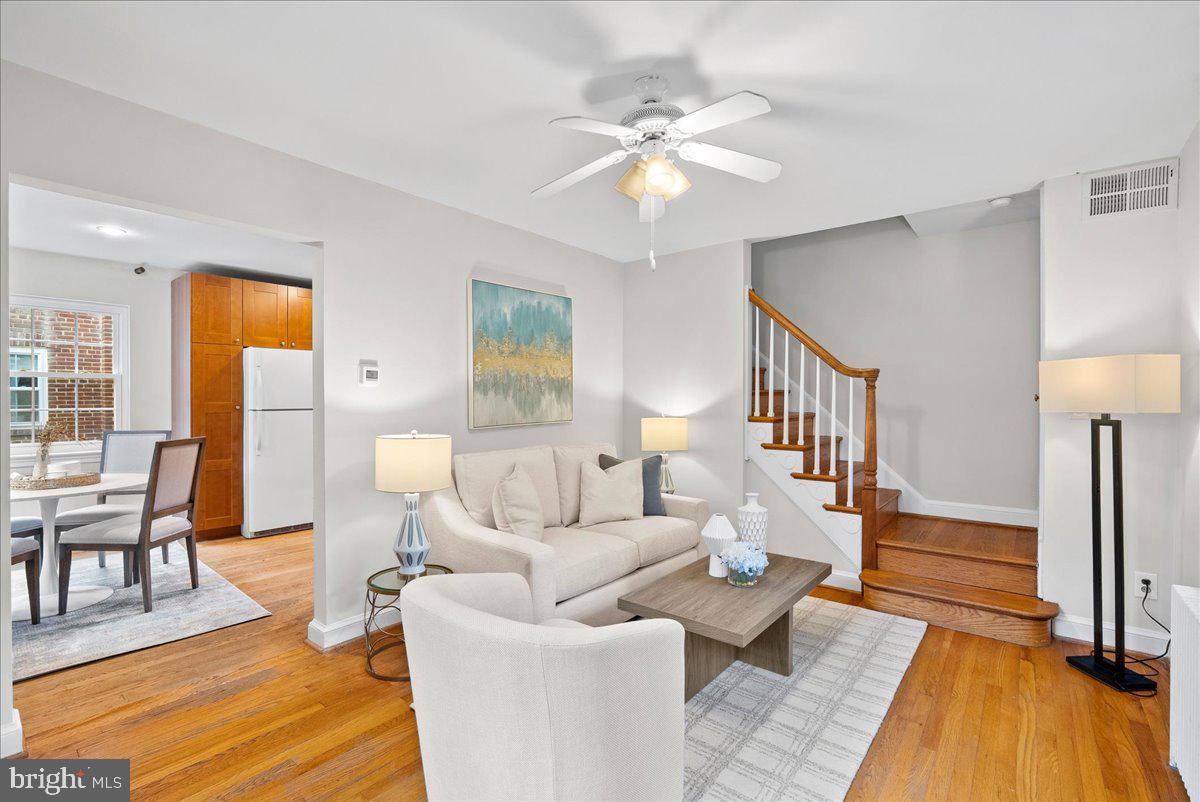 3229 6TH ST S, ARLINGTON, Virginia 22204, 2 Bedrooms Bedrooms, ,2 BathroomsBathrooms,Residential,For sale,3229 6TH ST S,VAAR2063148 MLS # VAAR2063148
