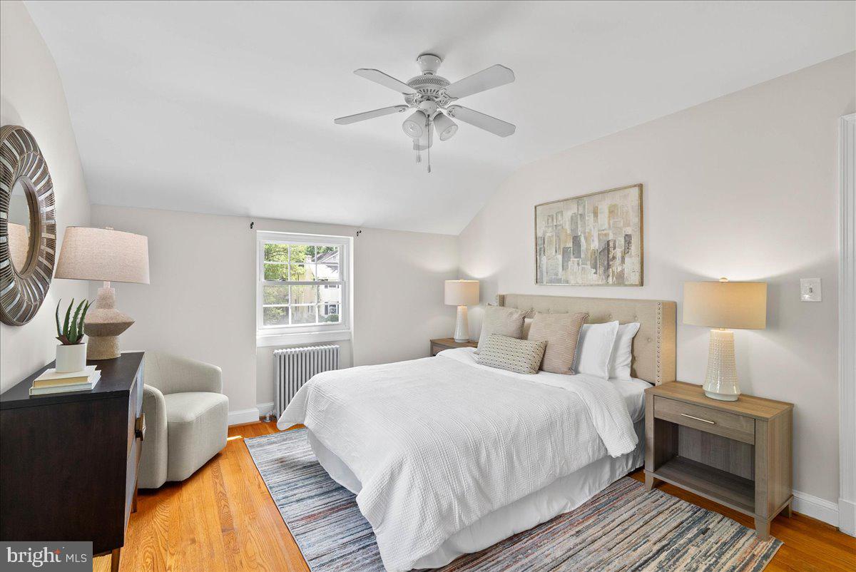 3229 6TH ST S, ARLINGTON, Virginia 22204, 2 Bedrooms Bedrooms, ,2 BathroomsBathrooms,Residential,For sale,3229 6TH ST S,VAAR2063148 MLS # VAAR2063148