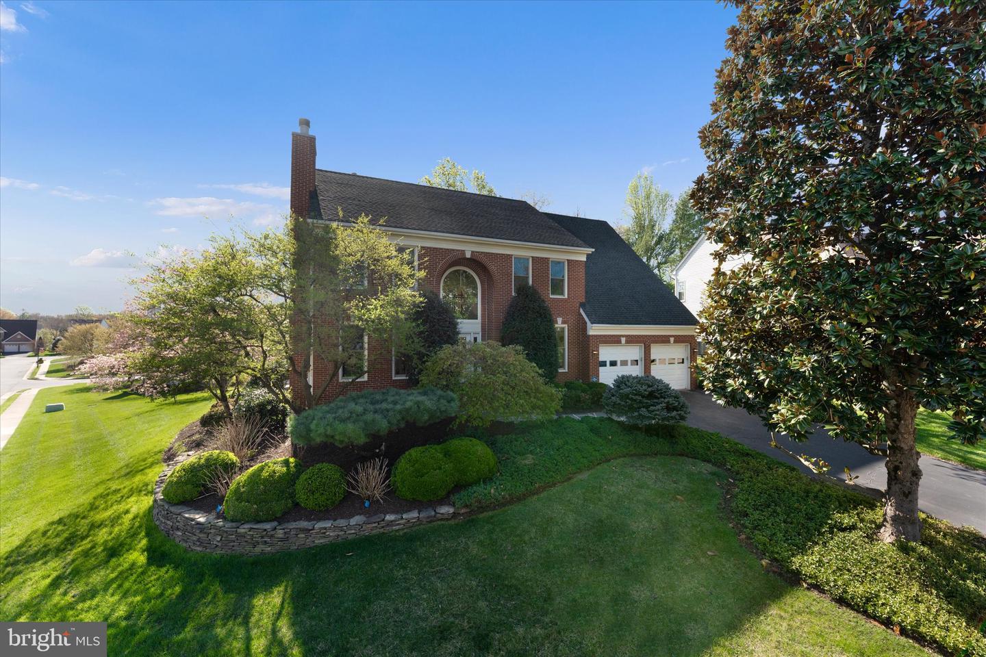 5101 CLAYBANK LN, CENTREVILLE, Virginia 20120, 4 Bedrooms Bedrooms, ,3 BathroomsBathrooms,Residential,For sale,5101 CLAYBANK LN,VAFX2265036 MLS # VAFX2265036