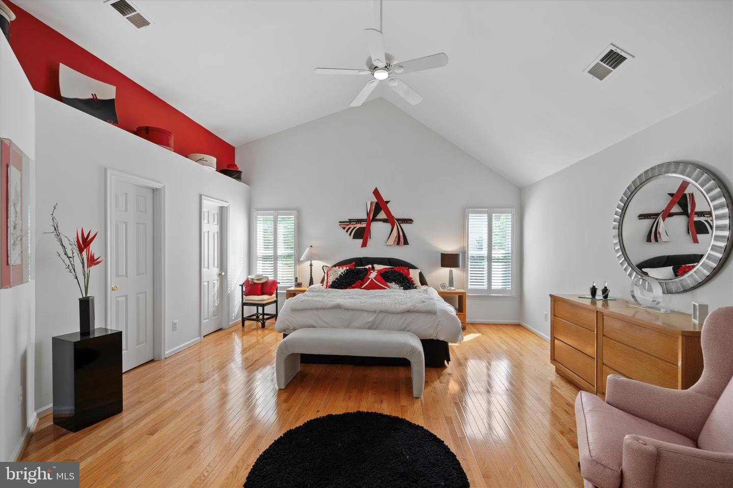 5101 CLAYBANK LN, CENTREVILLE, Virginia 20120, 4 Bedrooms Bedrooms, ,3 BathroomsBathrooms,Residential,For sale,5101 CLAYBANK LN,VAFX2265036 MLS # VAFX2265036