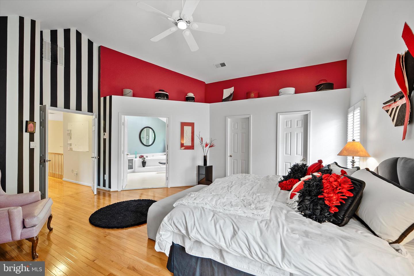 5101 CLAYBANK LN, CENTREVILLE, Virginia 20120, 4 Bedrooms Bedrooms, ,3 BathroomsBathrooms,Residential,For sale,5101 CLAYBANK LN,VAFX2265036 MLS # VAFX2265036