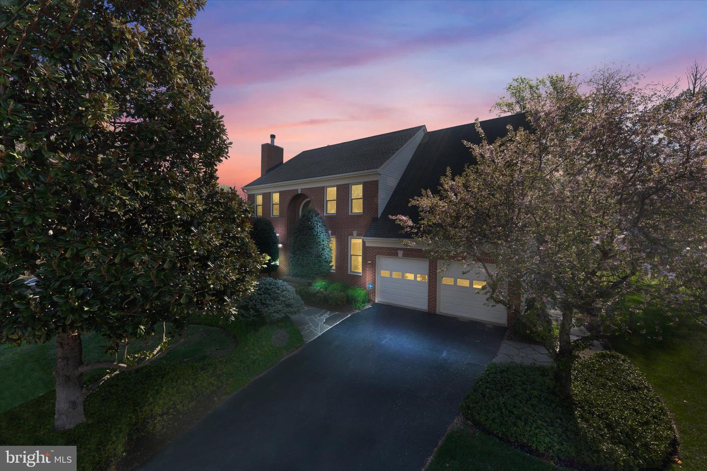 5101 CLAYBANK LN, CENTREVILLE, Virginia 20120, 4 Bedrooms Bedrooms, ,3 BathroomsBathrooms,Residential,For sale,5101 CLAYBANK LN,VAFX2265036 MLS # VAFX2265036