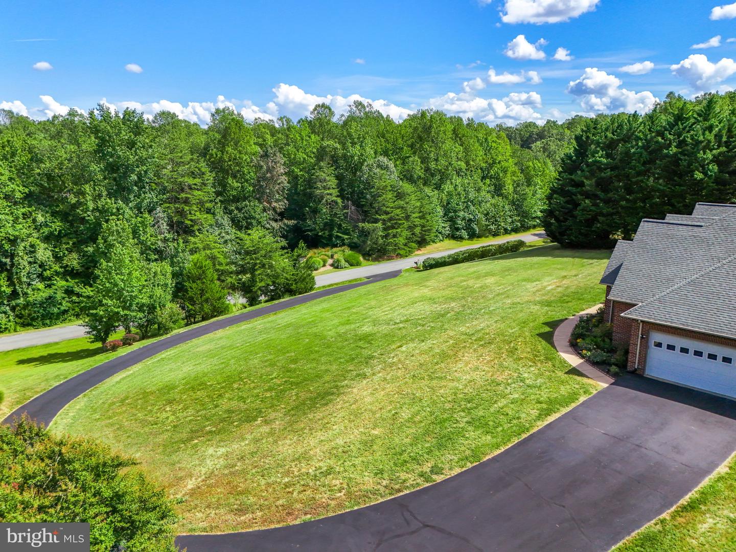 81 PEACOCK STATION DR, FREDERICKSBURG, Virginia 22406, 4 Bedrooms Bedrooms, ,2 BathroomsBathrooms,Residential,For sale,81 PEACOCK STATION DR,VAST2042444 MLS # VAST2042444