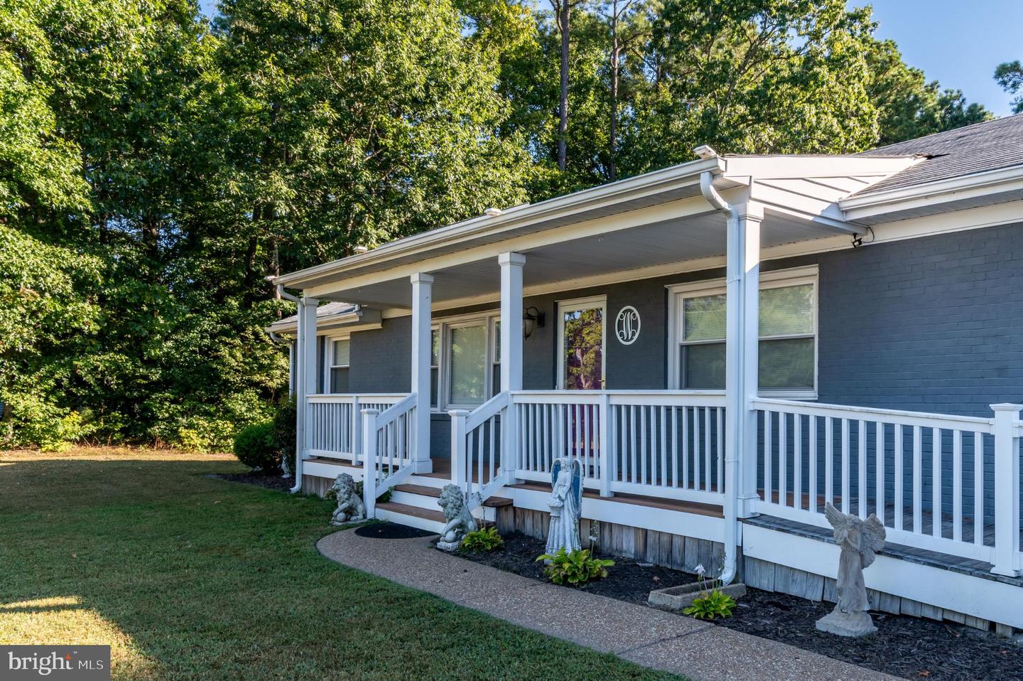701 N COURTHOUSE RD, NORTH CHESTERFIELD, Virginia 23236, 3 Bedrooms Bedrooms, ,2 BathroomsBathrooms,Residential,For sale,701 N COURTHOUSE RD,VACF2001262 MLS # VACF2001262