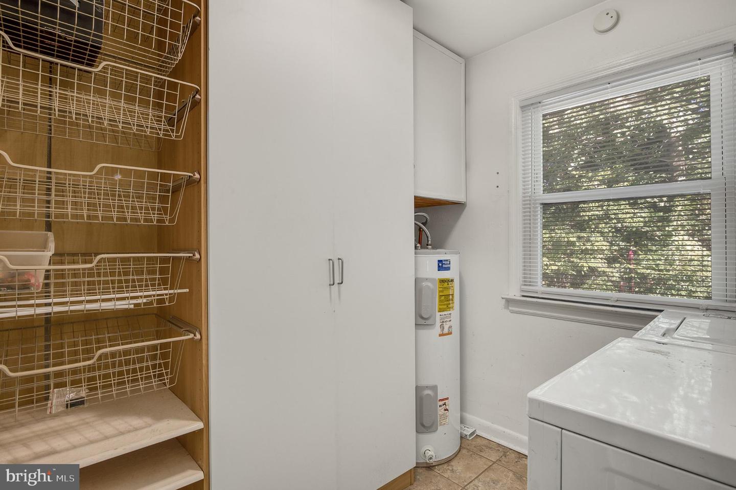 701 N COURTHOUSE RD, NORTH CHESTERFIELD, Virginia 23236, 3 Bedrooms Bedrooms, ,2 BathroomsBathrooms,Residential,For sale,701 N COURTHOUSE RD,VACF2001262 MLS # VACF2001262