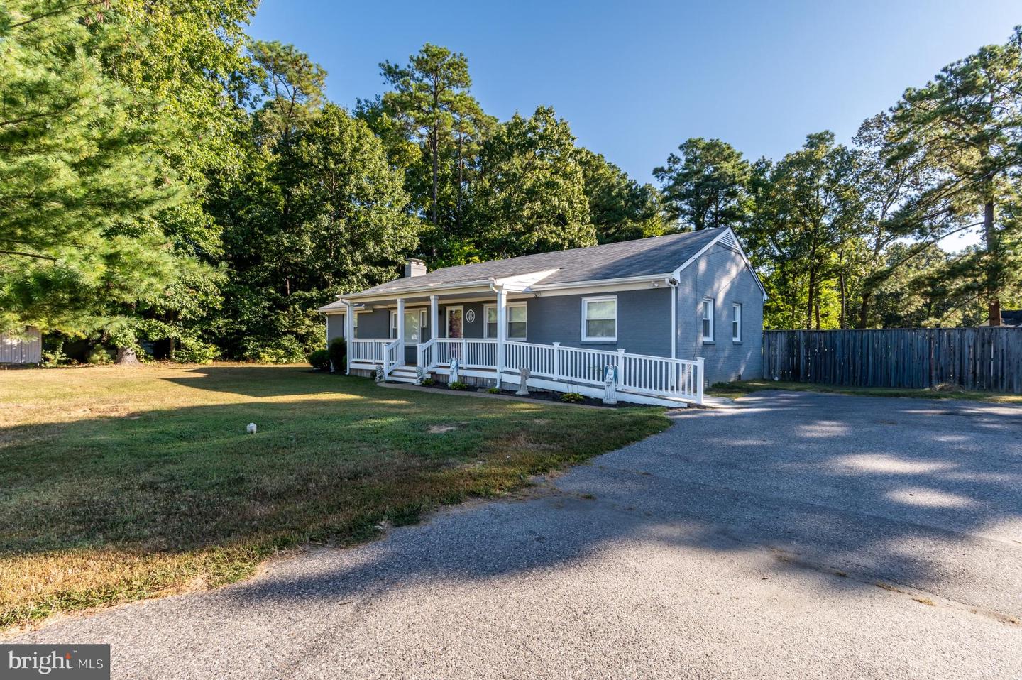 701 N COURTHOUSE RD, NORTH CHESTERFIELD, Virginia 23236, 3 Bedrooms Bedrooms, ,2 BathroomsBathrooms,Residential,For sale,701 N COURTHOUSE RD,VACF2001262 MLS # VACF2001262