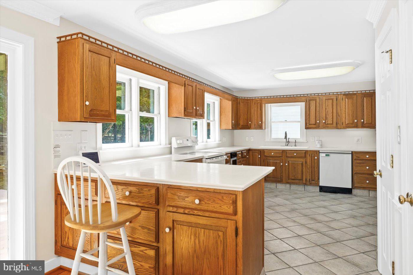8100 BATTLE TRACE LN, SPOTSYLVANIA, Virginia 22553, 3 Bedrooms Bedrooms, ,4 BathroomsBathrooms,Residential,For sale,8100 BATTLE TRACE LN,VASP2036054 MLS # VASP2036054