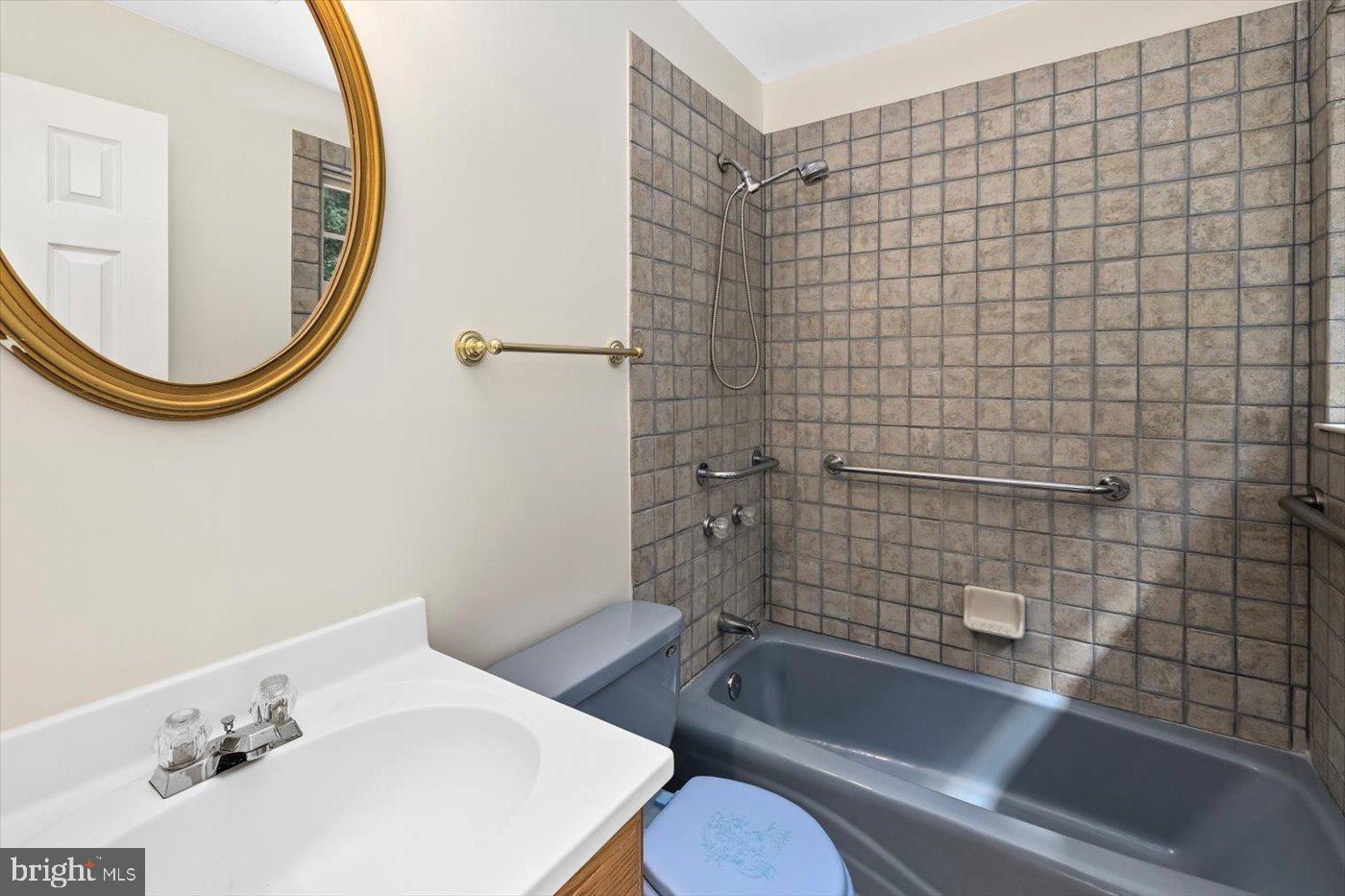8100 BATTLE TRACE LN, SPOTSYLVANIA, Virginia 22553, 3 Bedrooms Bedrooms, ,4 BathroomsBathrooms,Residential,For sale,8100 BATTLE TRACE LN,VASP2036054 MLS # VASP2036054