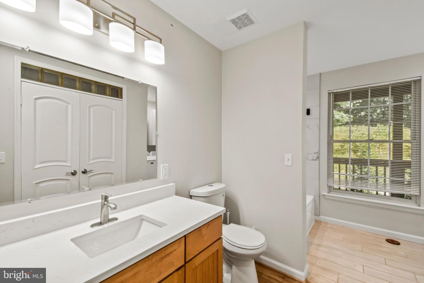 10268 JOHN MARSHALL HWY, DELAPLANE, Virginia 20144, 4 Bedrooms Bedrooms, ,3 BathroomsBathrooms,Residential,For sale,10268 JOHN MARSHALL HWY,VAFQ2018192 MLS # VAFQ2018192