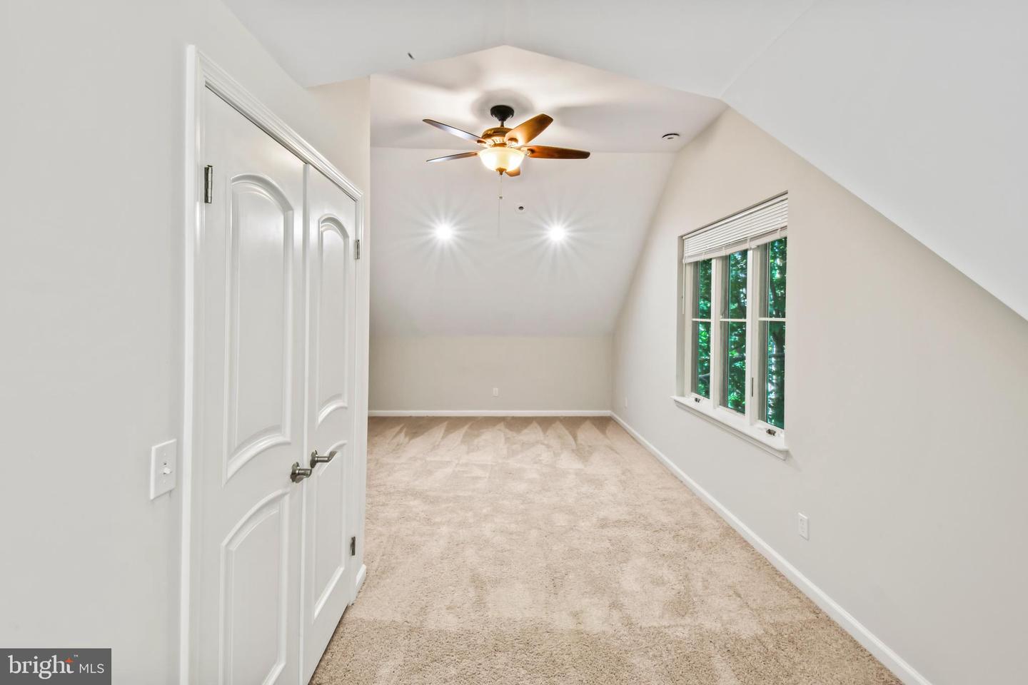 10268 JOHN MARSHALL HWY, DELAPLANE, Virginia 20144, 4 Bedrooms Bedrooms, ,3 BathroomsBathrooms,Residential,For sale,10268 JOHN MARSHALL HWY,VAFQ2018192 MLS # VAFQ2018192