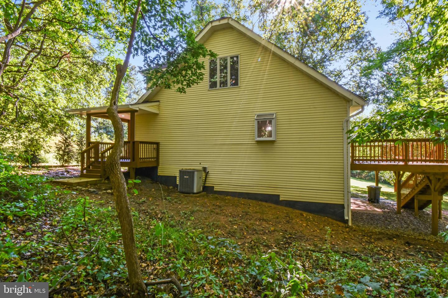 10268 JOHN MARSHALL HWY, DELAPLANE, Virginia 20144, 4 Bedrooms Bedrooms, ,3 BathroomsBathrooms,Residential,For sale,10268 JOHN MARSHALL HWY,VAFQ2018192 MLS # VAFQ2018192