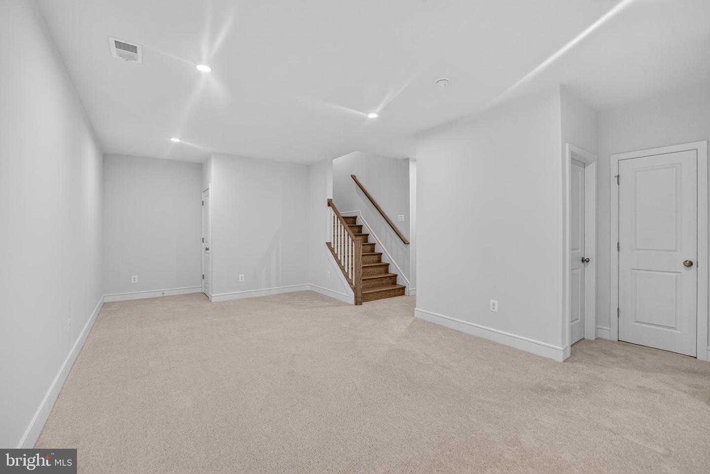 153 LEATHER FLOWER DR, LAKE FREDERICK, Virginia 22630, 4 Bedrooms Bedrooms, ,3 BathroomsBathrooms,Residential,For sale,153 LEATHER FLOWER DR,VAFV2036644 MLS # VAFV2036644
