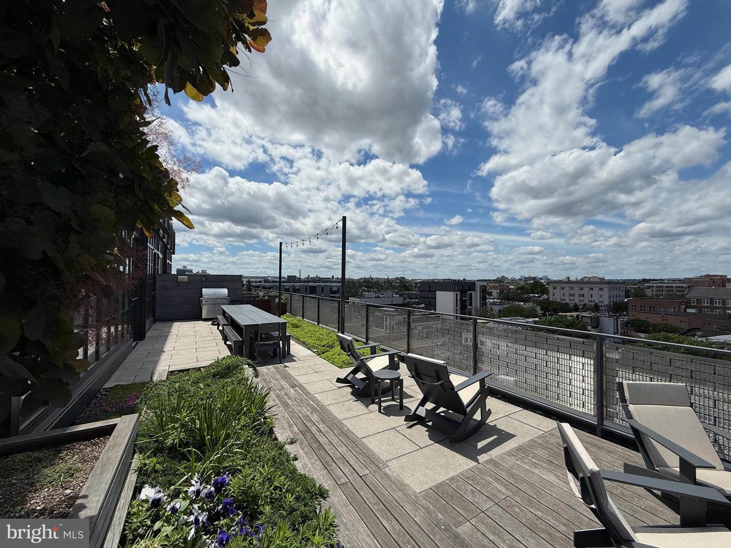 2030 8TH ST NW #513, WASHINGTON, District Of Columbia 20001, 1 Bedroom Bedrooms, ,1 BathroomBathrooms,Residential,For sale,2030 8TH ST NW #513,DCDC2220492 MLS # DCDC2220492