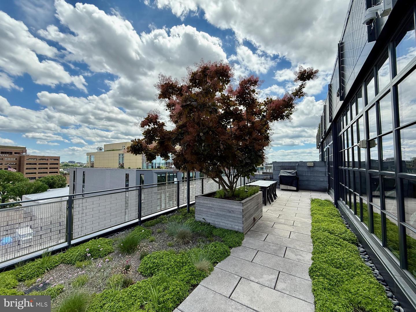 2030 8TH ST NW #513, WASHINGTON, District Of Columbia 20001, 1 Bedroom Bedrooms, ,1 BathroomBathrooms,Residential,For sale,2030 8TH ST NW #513,DCDC2220492 MLS # DCDC2220492