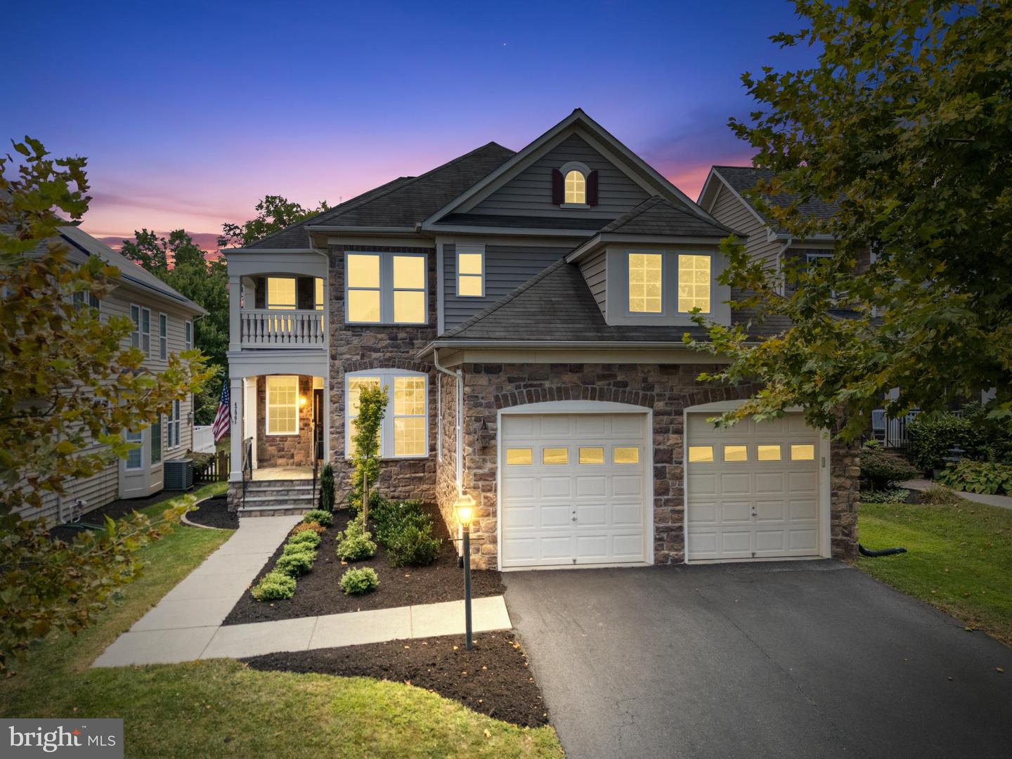 42961 THORNBLADE CIR, BROADLANDS, Virginia 20148, 4 Bedrooms Bedrooms, 15 Rooms Rooms,4 BathroomsBathrooms,Residential,For sale,42961 THORNBLADE CIR,VALO2106186 MLS # VALO2106186