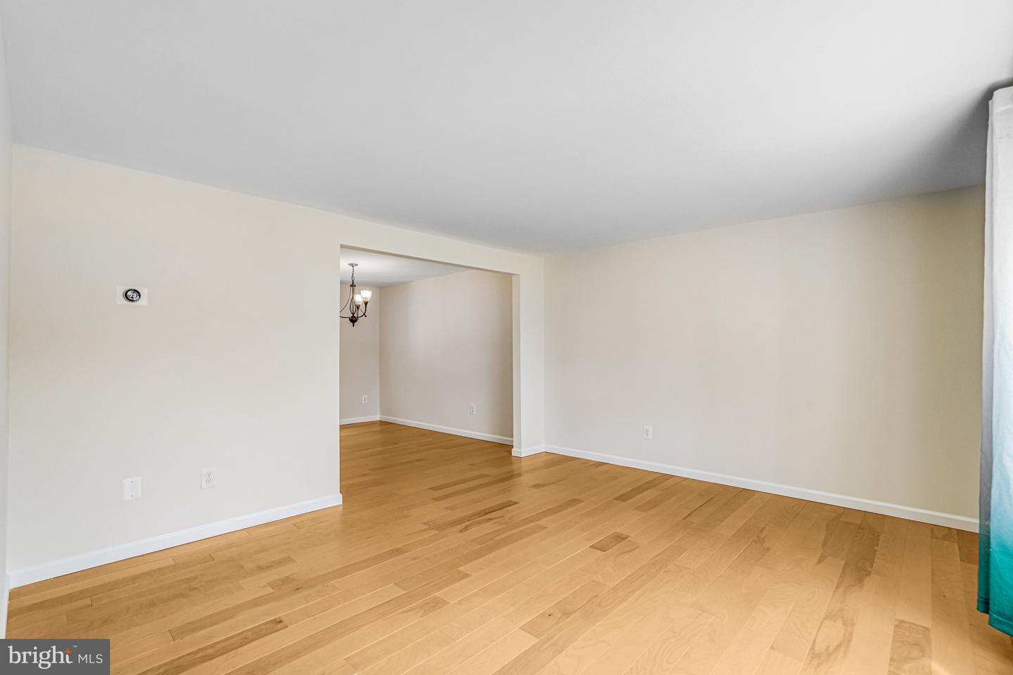 7307 BONNIEMILL LN, SPRINGFIELD, Virginia 22150, 5 Bedrooms Bedrooms, ,3 BathroomsBathrooms,Residential,For sale,7307 BONNIEMILL LN,VAFX2265124 MLS # VAFX2265124