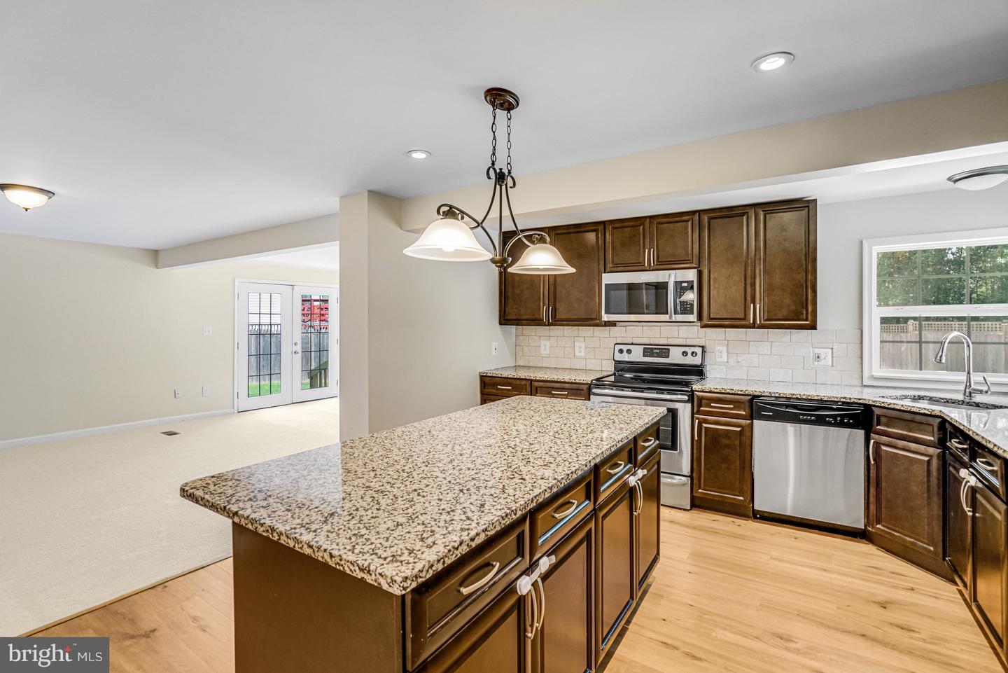 7307 BONNIEMILL LN, SPRINGFIELD, Virginia 22150, 5 Bedrooms Bedrooms, ,3 BathroomsBathrooms,Residential,For sale,7307 BONNIEMILL LN,VAFX2265124 MLS # VAFX2265124
