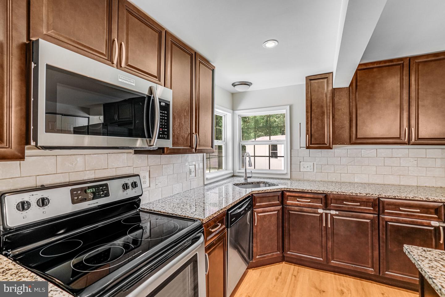 7307 BONNIEMILL LN, SPRINGFIELD, Virginia 22150, 5 Bedrooms Bedrooms, ,3 BathroomsBathrooms,Residential,For sale,7307 BONNIEMILL LN,VAFX2265124 MLS # VAFX2265124