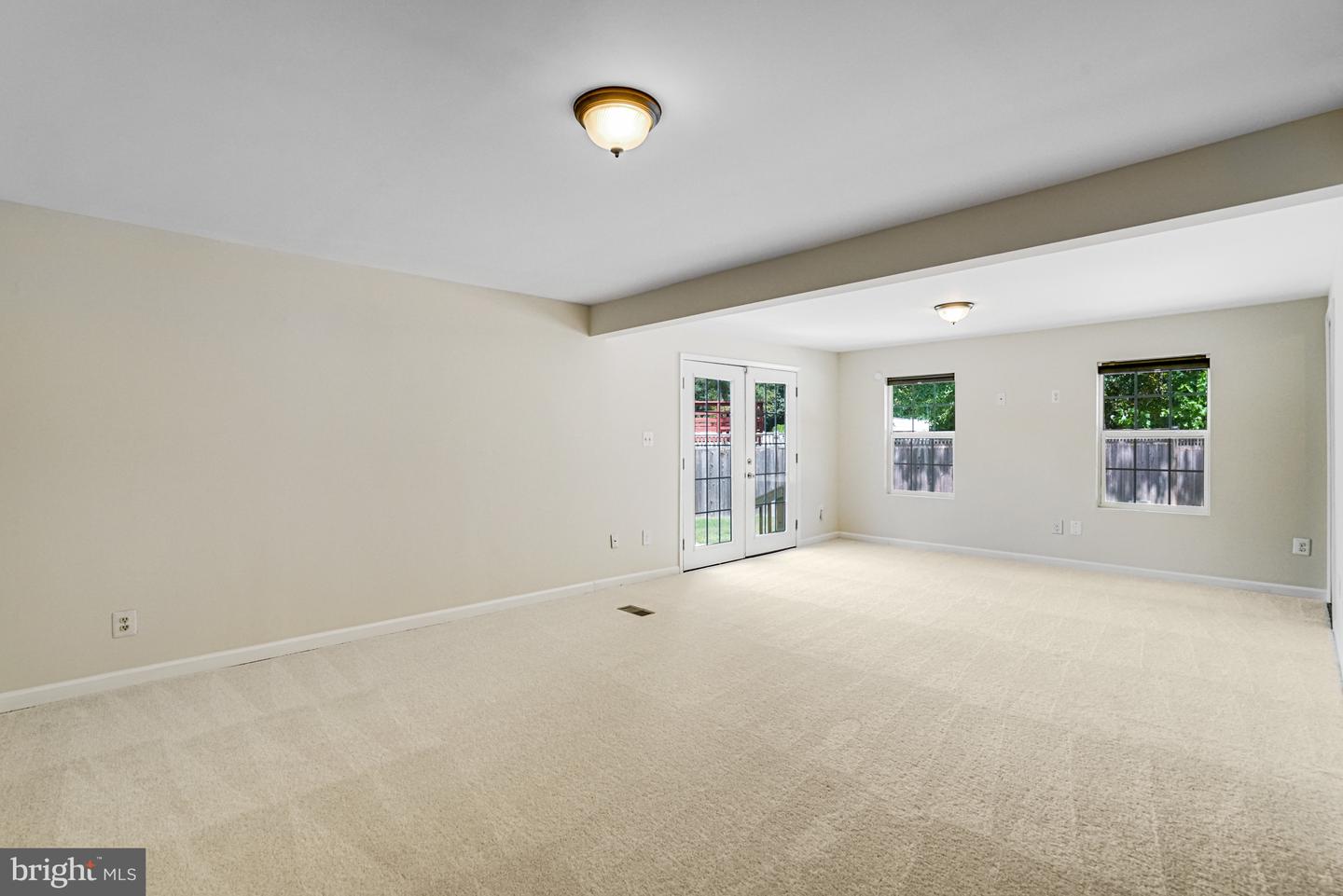 7307 BONNIEMILL LN, SPRINGFIELD, Virginia 22150, 5 Bedrooms Bedrooms, ,3 BathroomsBathrooms,Residential,For sale,7307 BONNIEMILL LN,VAFX2265124 MLS # VAFX2265124